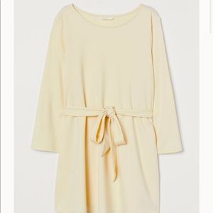 H&M Maternity boatneck top in cream XS
